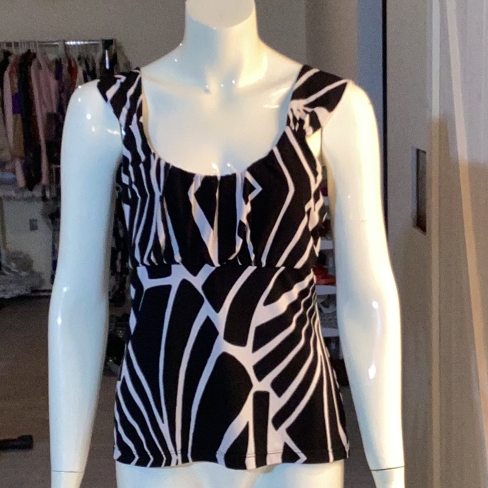 White House Black Market Top